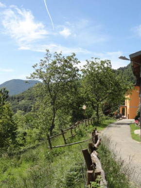 Гостиница La Casa del Borgo  Бриссаго-Вальтравалья